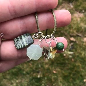 Interchangeable necklace